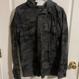 Men’s Hollister Camouflage Long Sleeve Shirt